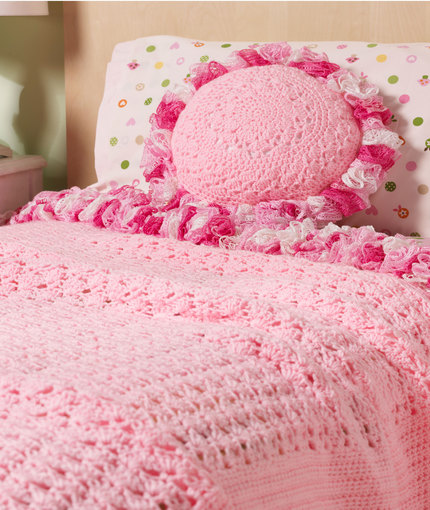 Sweet Ruffles Blanket & Pillow