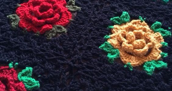 Roses Afghan to Crochet